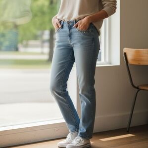 EUC 7 For All Mankind Size 32 Mid Rise Slim Studded Blue Jeans!!